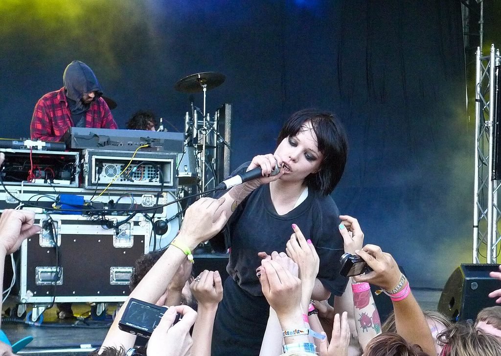 Crystal Castles live in Oslo 2010